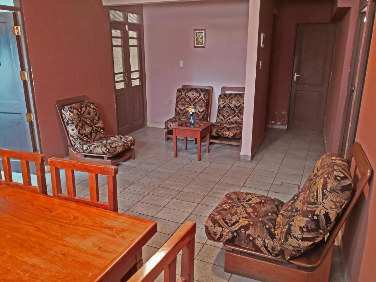 Casa Discreta Bed & Breakfast Cochabamba Exterior foto